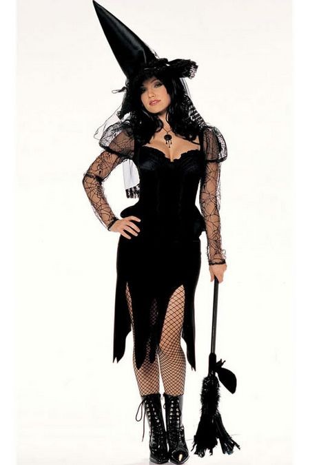 Shirley of Hollywood 2010-2011 Halloween (фото 1)